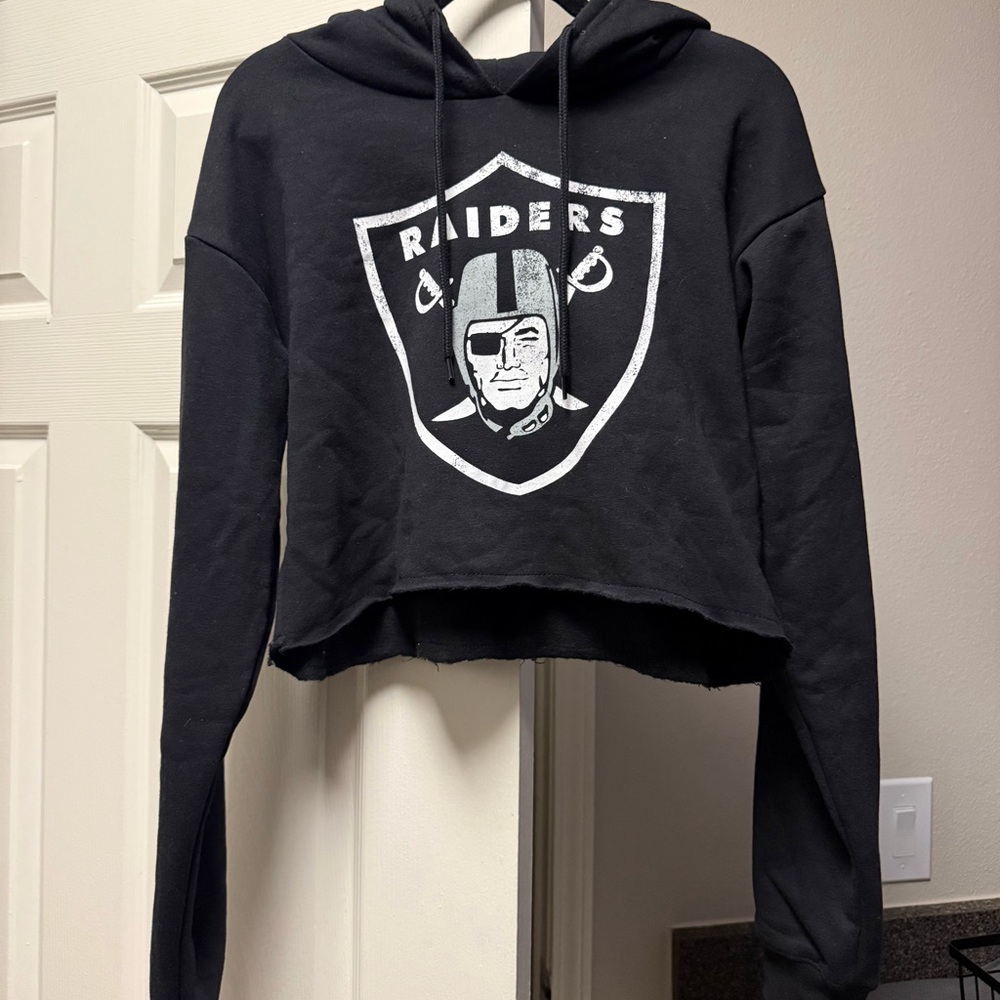 Raiders Black Cropped Hoodie with Logo